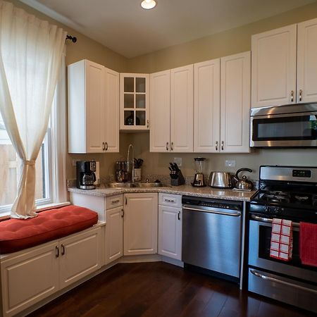 Roscoe Village Guesthouse Chicago Bilik gambar