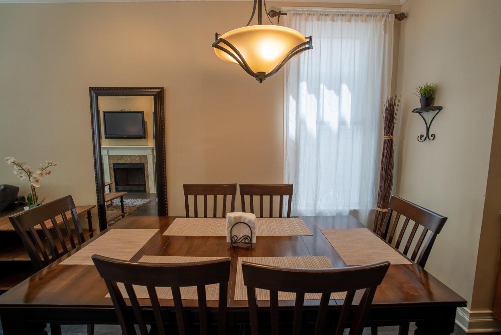 Roscoe Village Guesthouse Chicago Bilik gambar