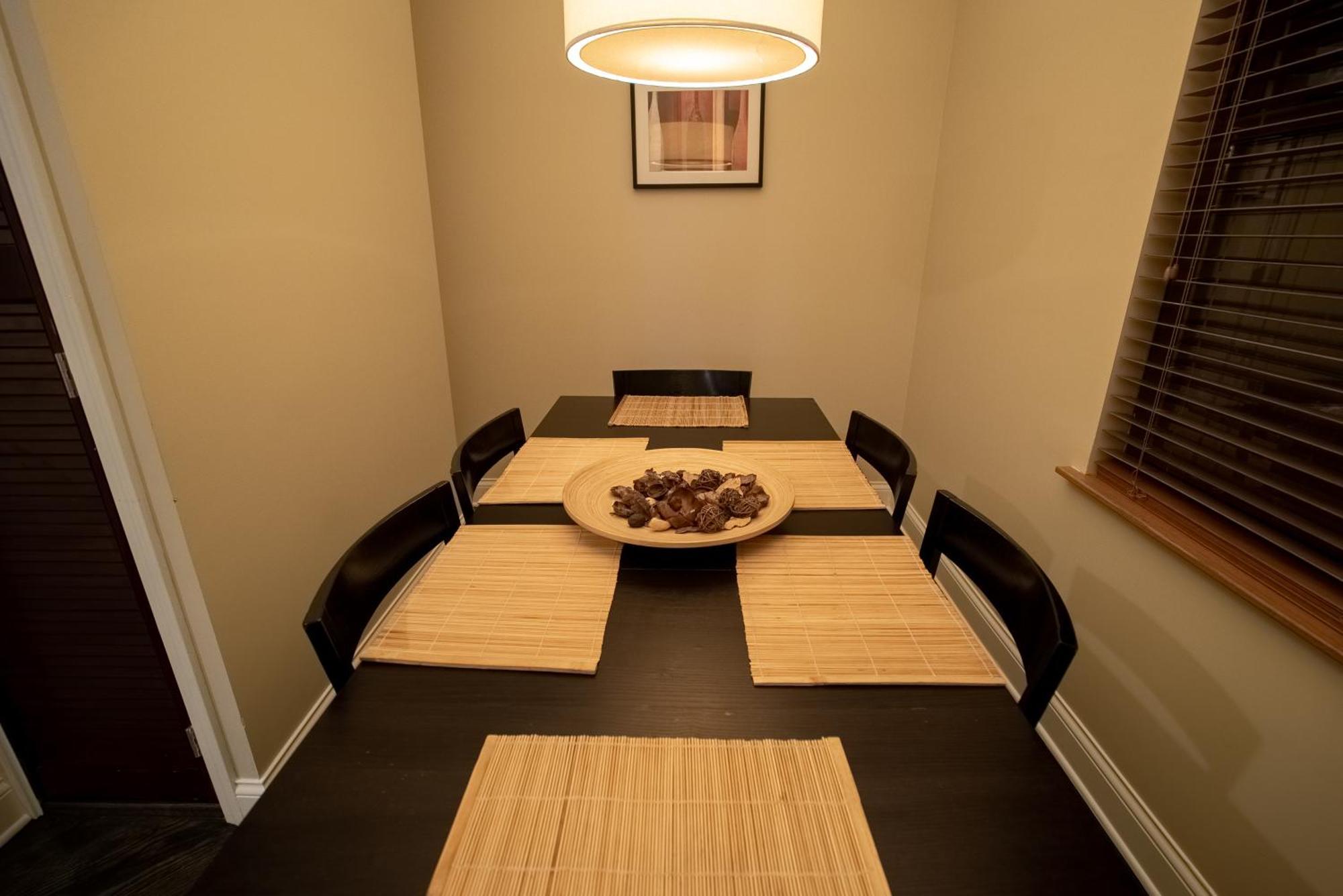 Roscoe Village Guesthouse Chicago Bilik gambar