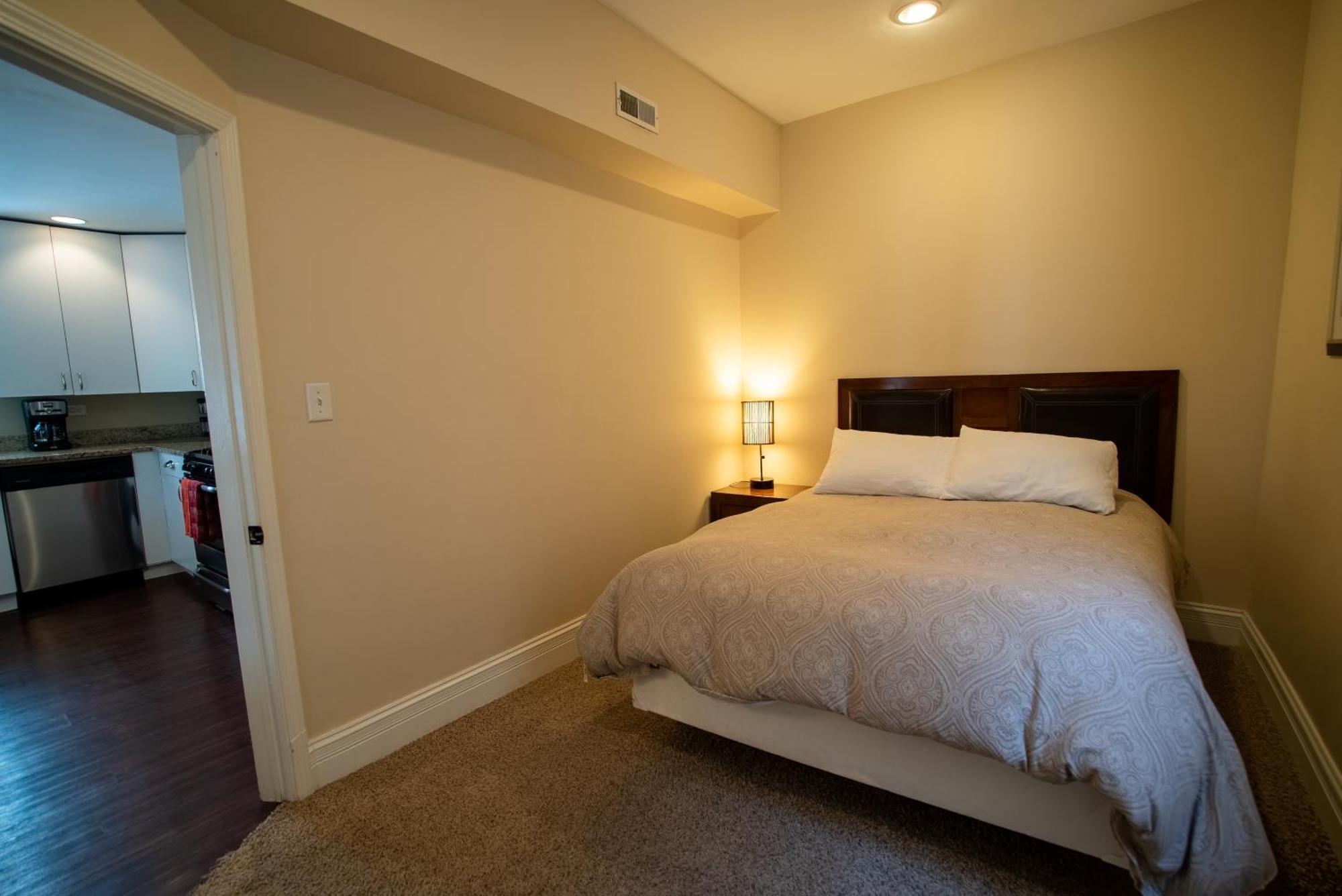 Roscoe Village Guesthouse Chicago Bilik gambar