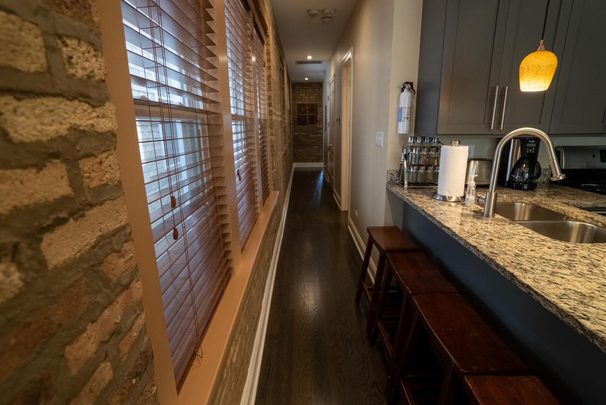 Roscoe Village Guesthouse Chicago Bilik gambar