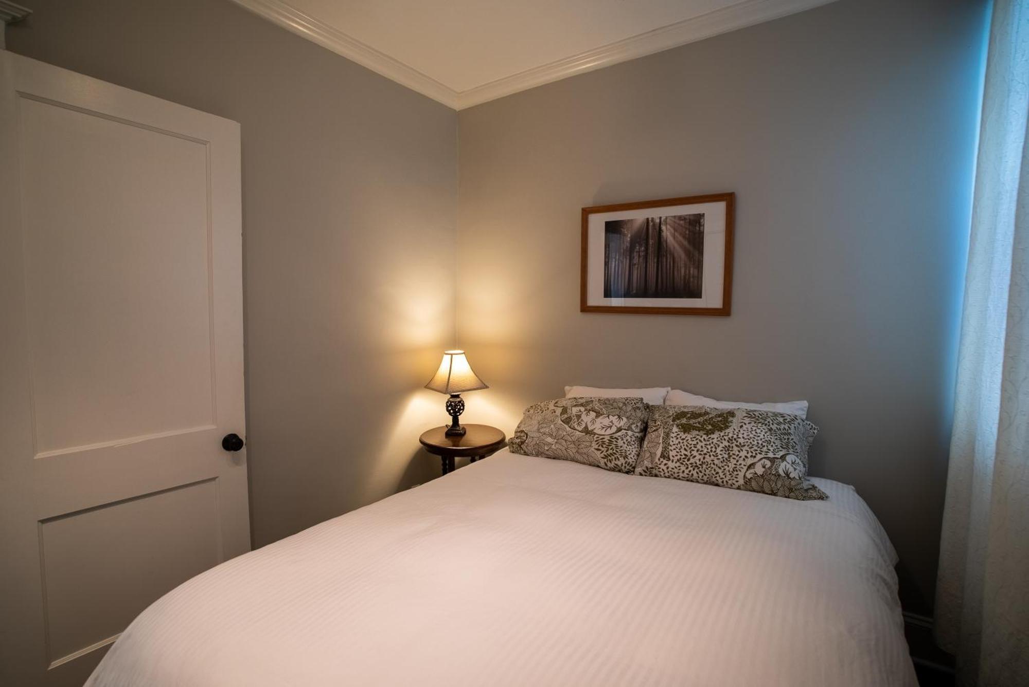 Roscoe Village Guesthouse Chicago Bilik gambar